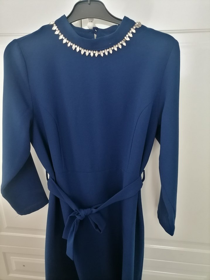 Zincir Detaylı Lacivert Uzun Kollu Elbise - Görsel 4