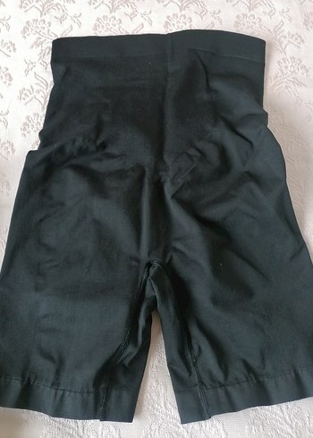 Bej Silikonlu Korse Mini Şort - Görsel 5