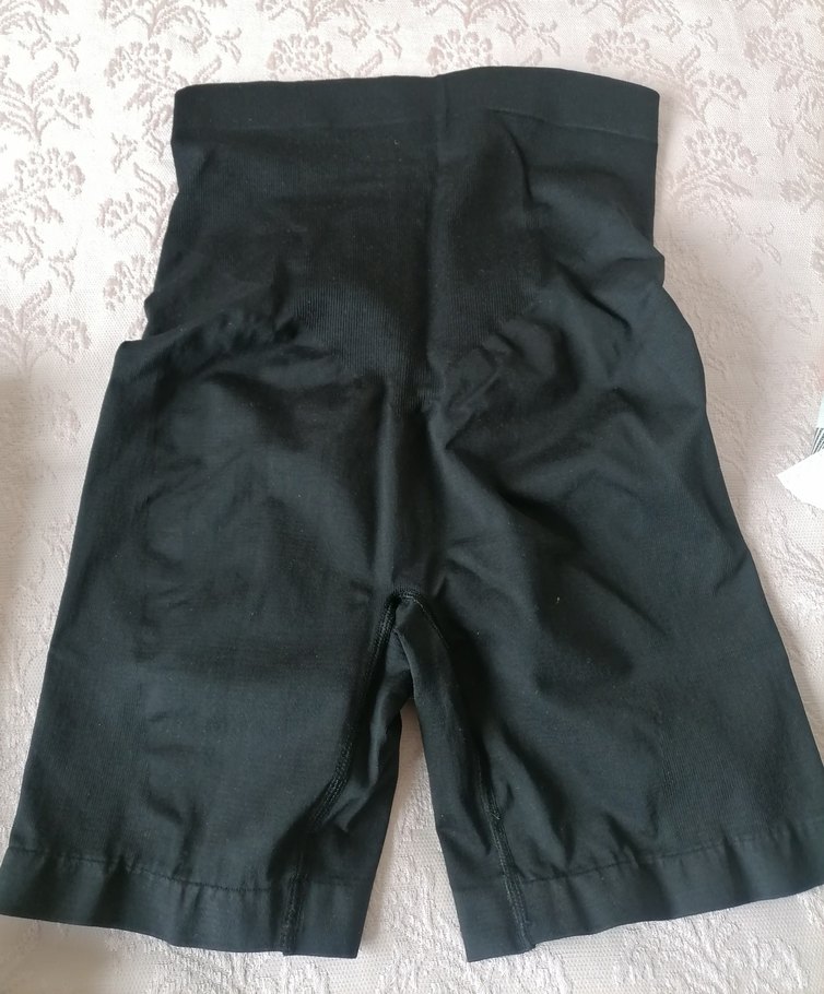 Bej Silikonlu Korse Mini Şort - Görsel 5