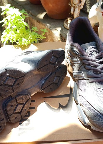 New Balance New Balance model tonny black markaGri Kadın Spor Ayakkabı