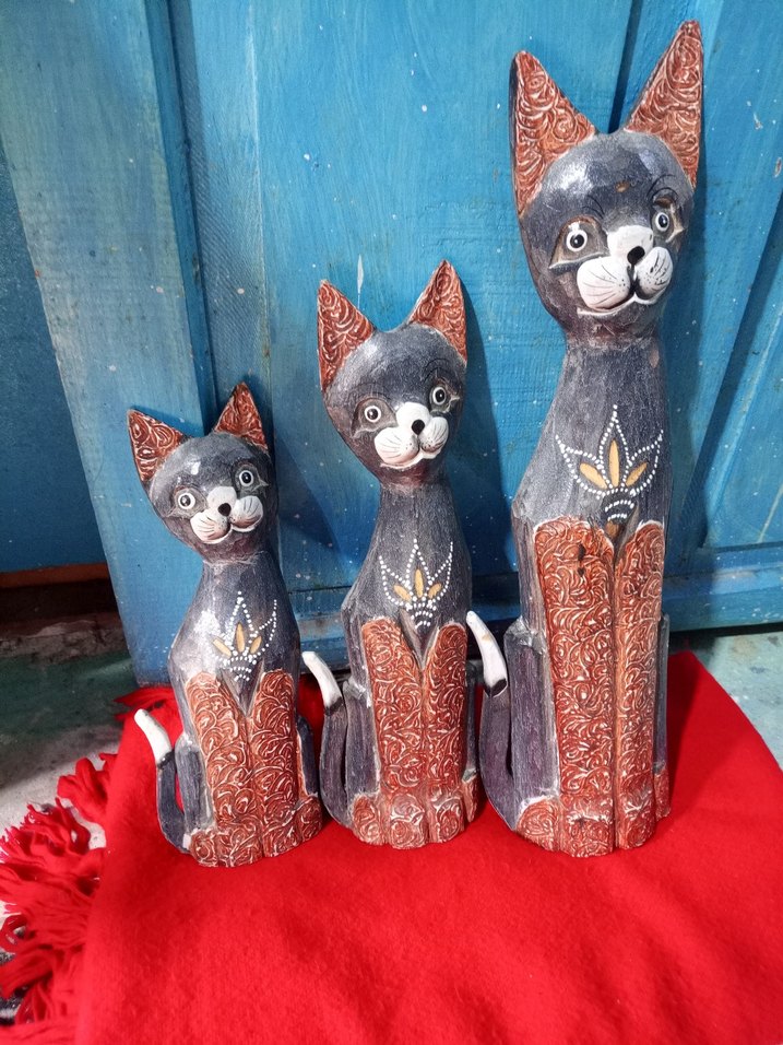 El Yapımı Gri Kedi Figürleri Seti 3 lü ahşap - Görsel 2