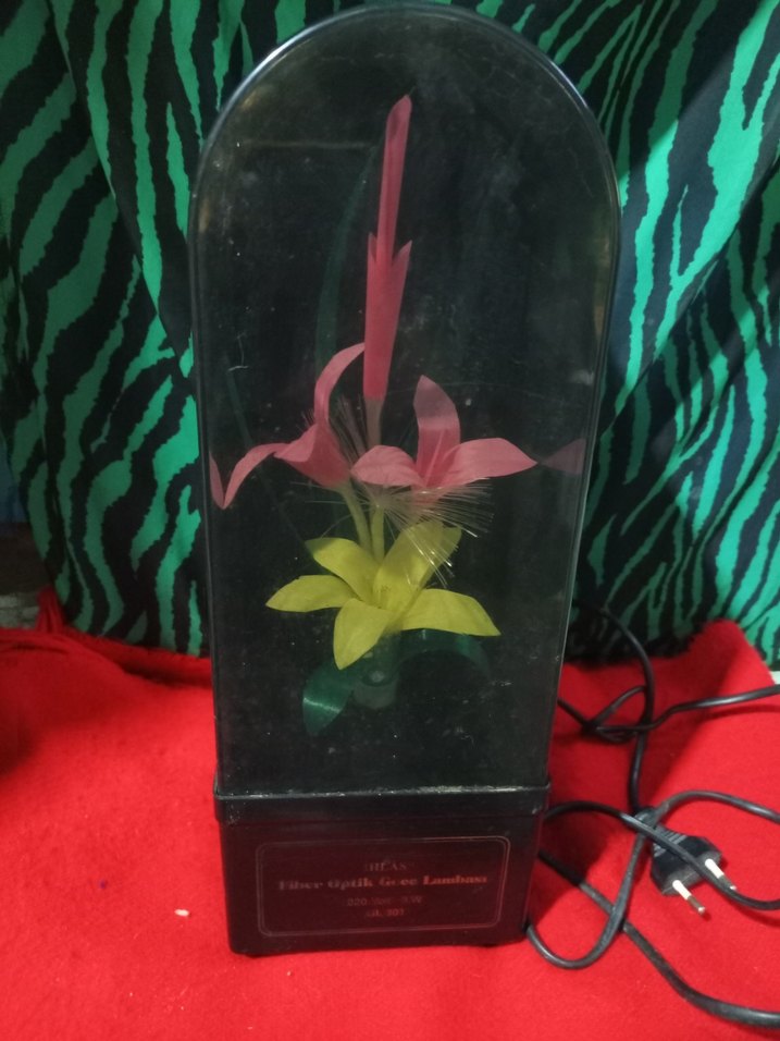 Yeşil Dekoratif Çiçekli lamba led ışıklı elektrikli - Görsel 2