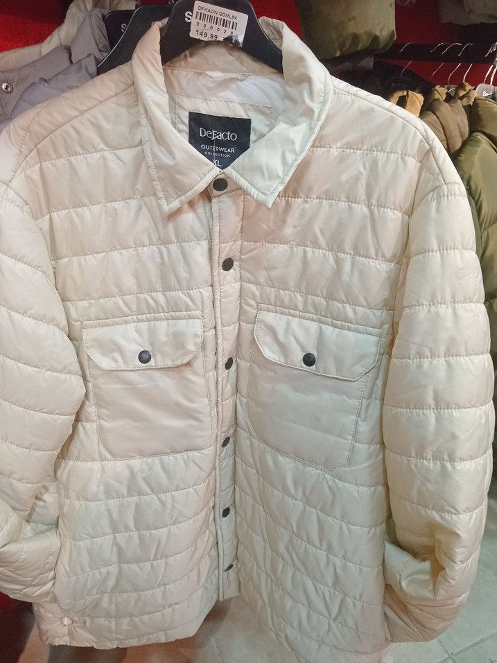 Bej Kadın Suni Kumaş Yelek - Görsel 2