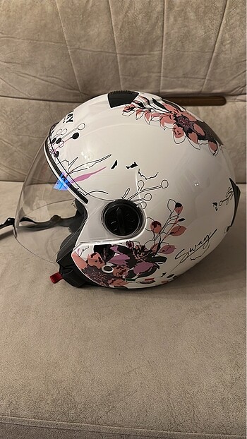 Saat marka kask