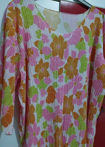 Pembe Çiçekli pareo - Görsel 3