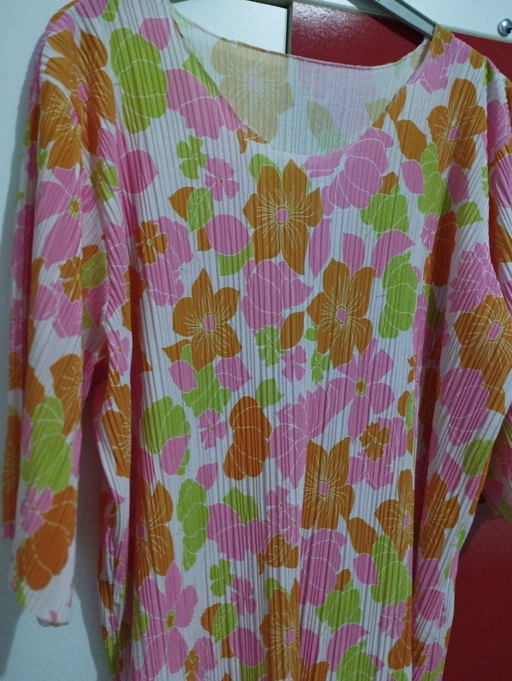 Pembe Çiçekli pareo - Görsel 3