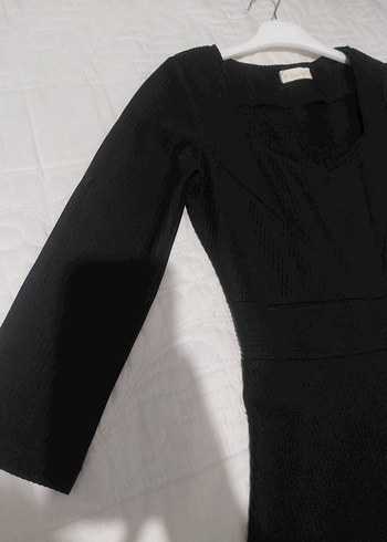 Uzun Siyah V Yaka Klasik Kadın Elbise - Görsel 3