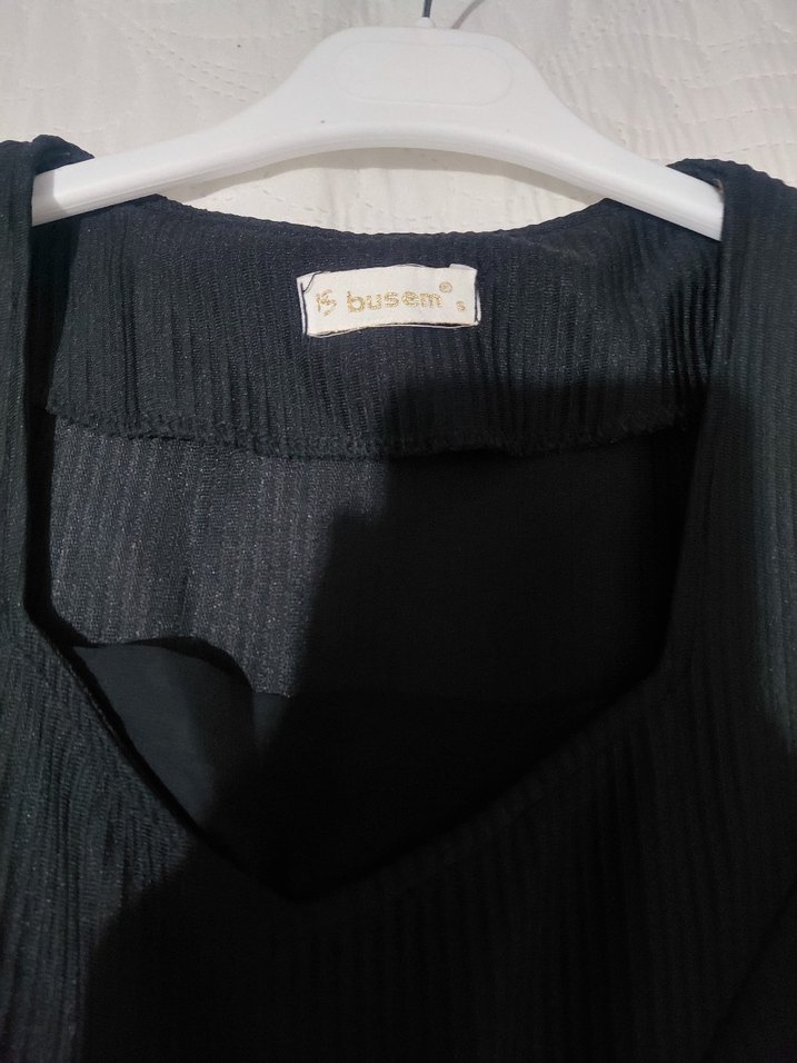 Uzun Siyah V Yaka Klasik Kadın Elbise - Görsel 4