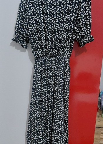 Siyah Beyaz V Yaka Uzun Elbise - Görsel 5