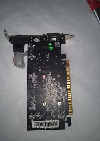 Siyah Soğutuculu NVIDIA Ekran Kartı - Görsel 4