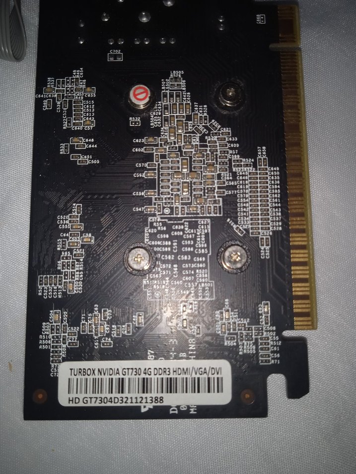 Siyah Soğutuculu NVIDIA Ekran Kartı - Görsel 5