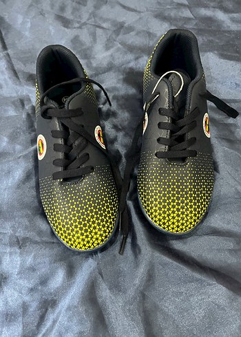 Yeni çocuk Fenerbahçe Spor Ayakkabı 34 beden - Görsel 2