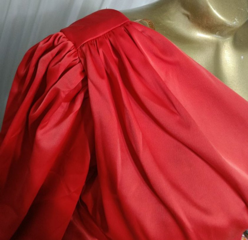 Kırmızı Drapeli Uzun Abiye Elbise - Görsel 2