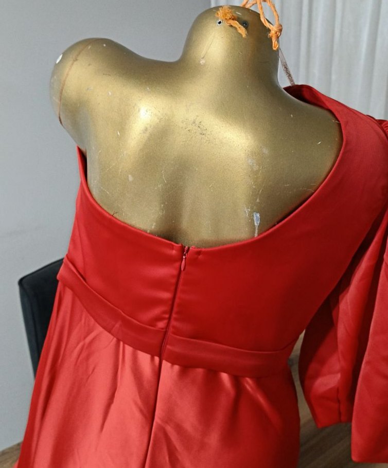 Kırmızı Drapeli Uzun Abiye Elbise - Görsel 3