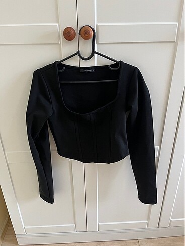 Trendyol & Milla Trendyolmilla kare yaka crop