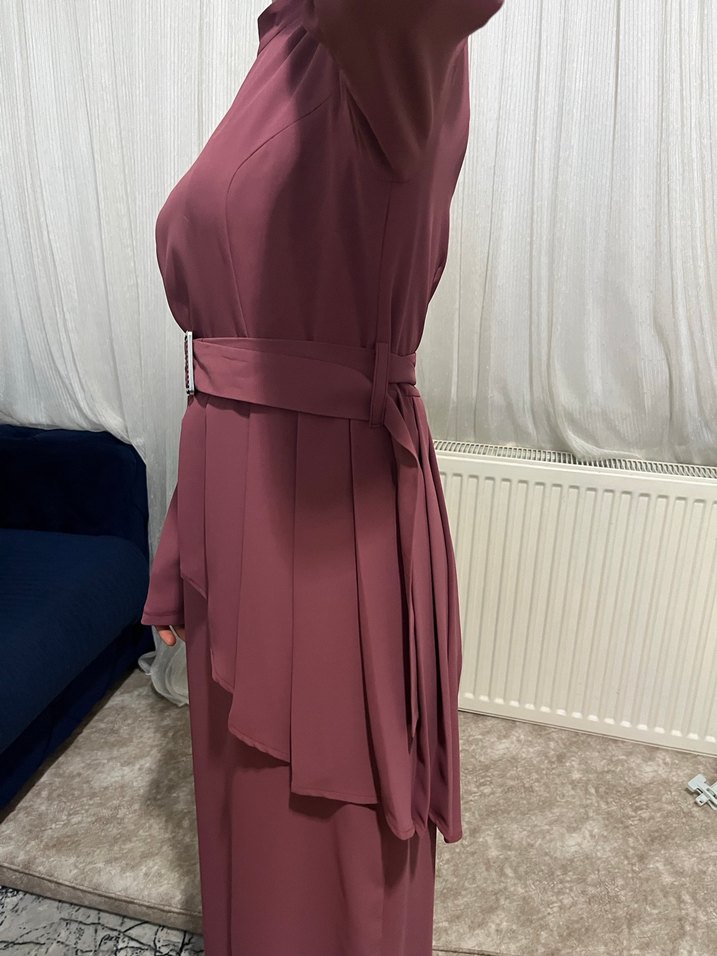 Kemer Detaylı Bordo Kadın Uzun Elbise - Görsel 2
