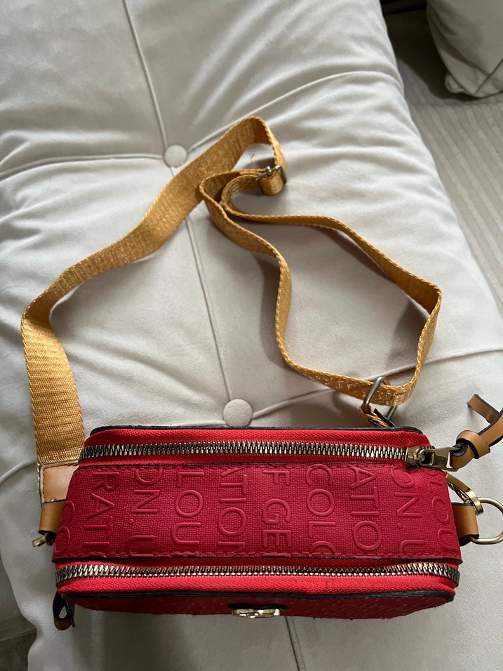 Kırmızı Baskılı Deri Kadın Çapraz Çanta - Görsel 2