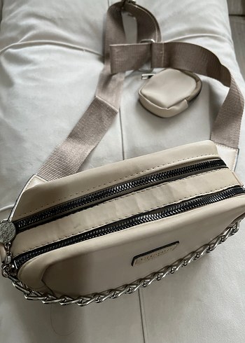Bej Zincir Detaylı Deri Kadın Çanta - Görsel 3