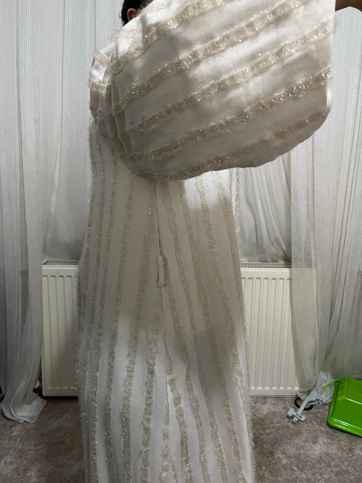 Nakışlı Beyaz Uzun Keten Elbise - Görsel 4