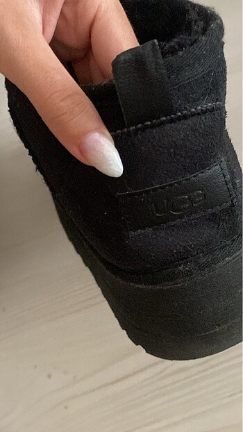 37 Beden Kalın taban içi peluş ugg