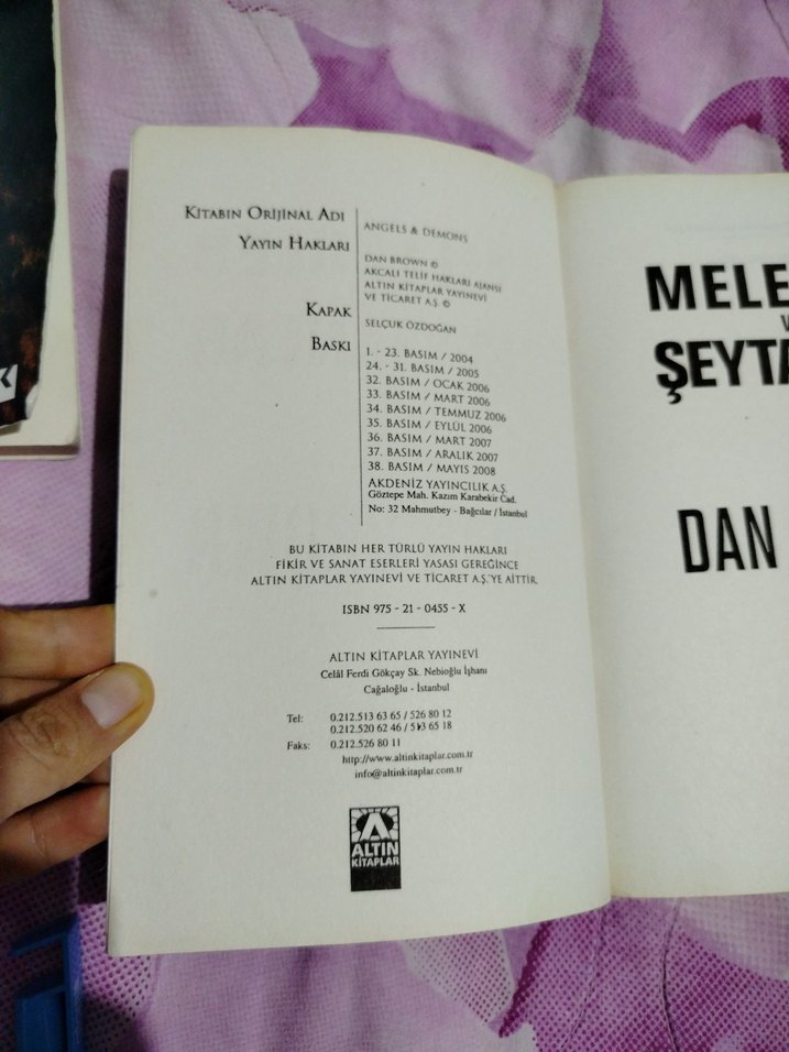 Melekler ve Şeytanlar - Dan Brown - Görsel 4