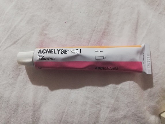 acnelyes 