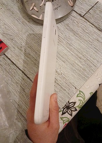 Beyaz Samsung Tablet - Görsel 2