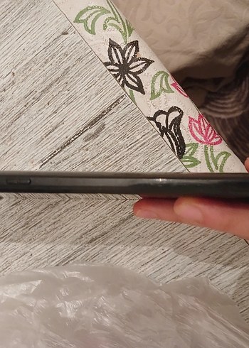 Gri Tablet, Ekranda Çizik - Görsel 3