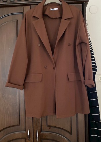 Kahverengi Düğmeli Kadın Blazer Ceket