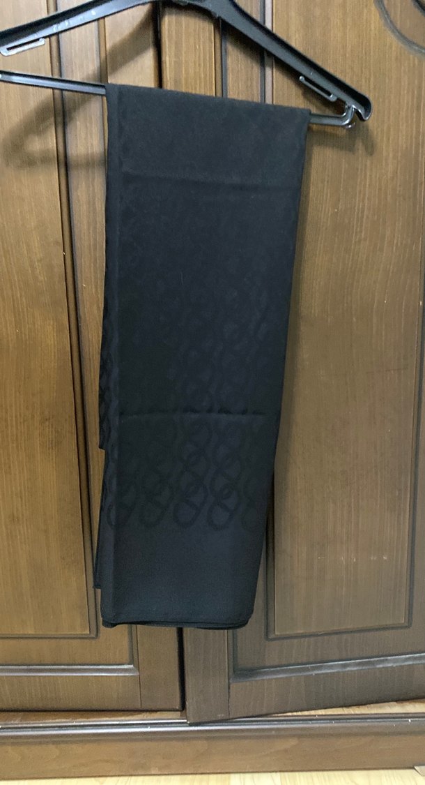 Siyah Kadın Drapeli Sargı Kumaş - Görsel 2