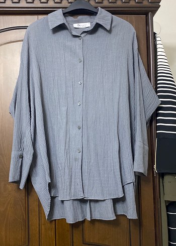 Gri Kadın Keten Düğmeli Gömlek - Görsel 2