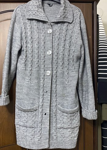 Gri Düğmeli Örgü Kadın Hırka - Görsel 2