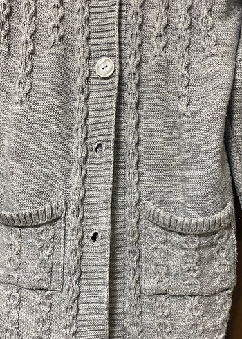 Gri Düğmeli Örgü Kadın Hırka - Görsel 4