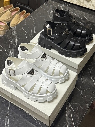 Prada Prada sandalet