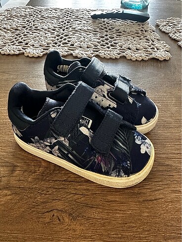 22 Beden Stan smith