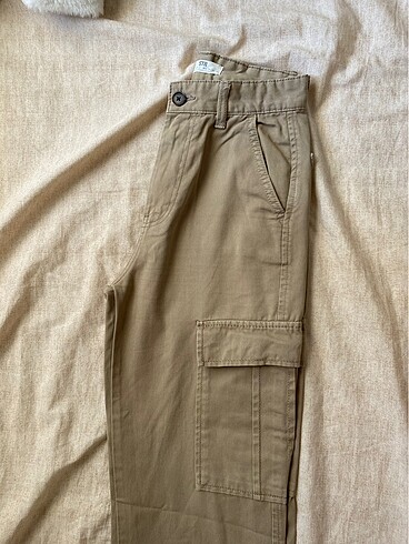 34 Beden Stradivarius pantolon