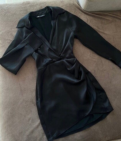 Zara saten elbise
