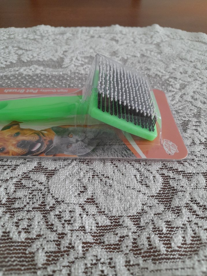 Renkli Yeşil Kedi Tüy Fırçası - Görsel 2