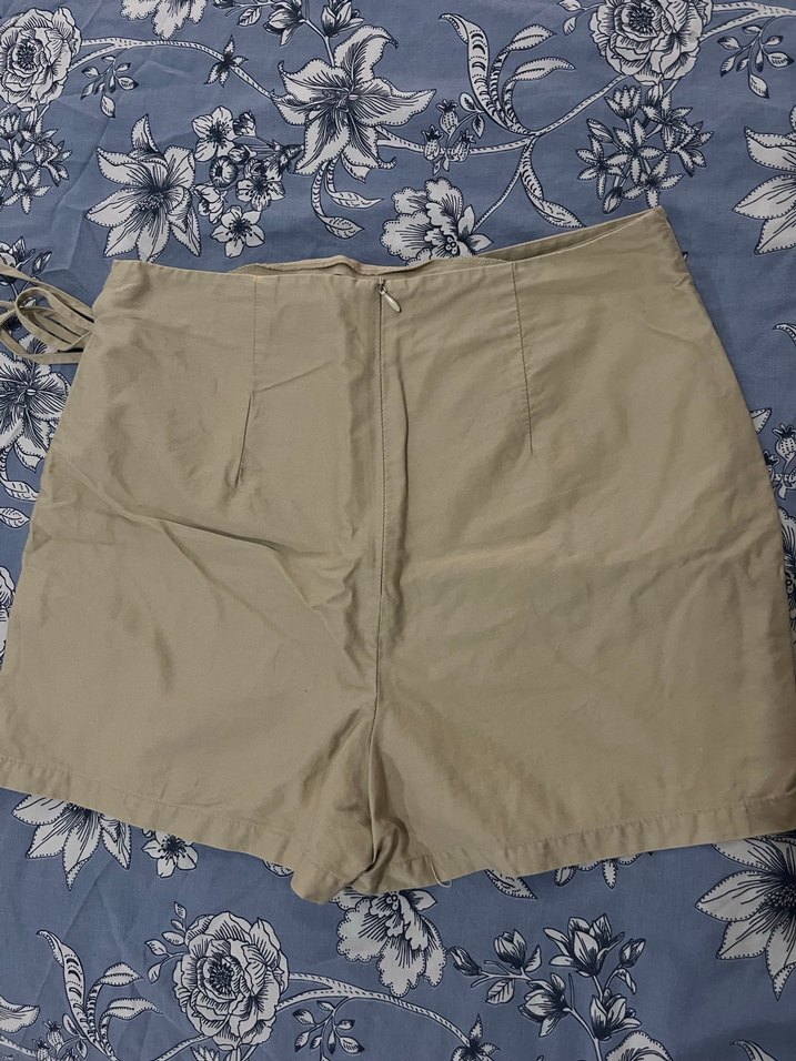 Kemerli Bej Mini  Şort etwk - Görsel 2