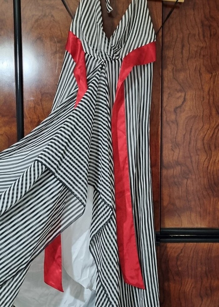 Çok şık abiye elbise - Görsel 2