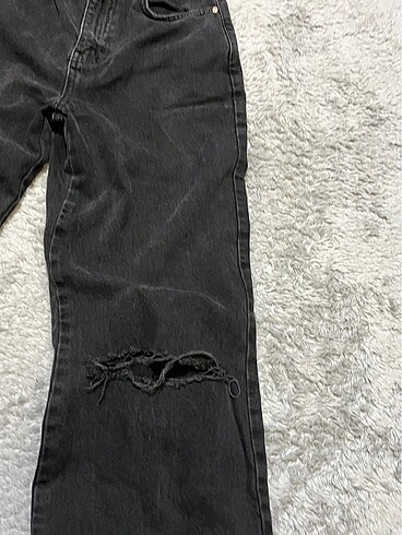 36 Beden stradivarius siyah pantolon