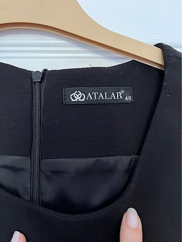 Atalar Siyah pens detaylı kadın elbise