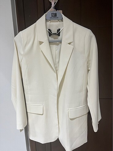 ZARA KIVRIK KOL BLAZER CEKET