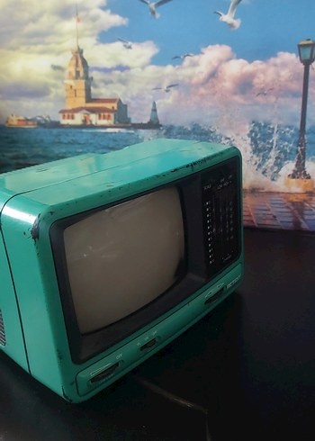 Yeşil Retro Monitör - Görsel 13
