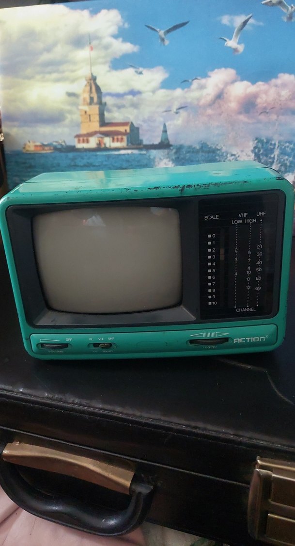 Yeşil Retro Monitör - Görsel 4