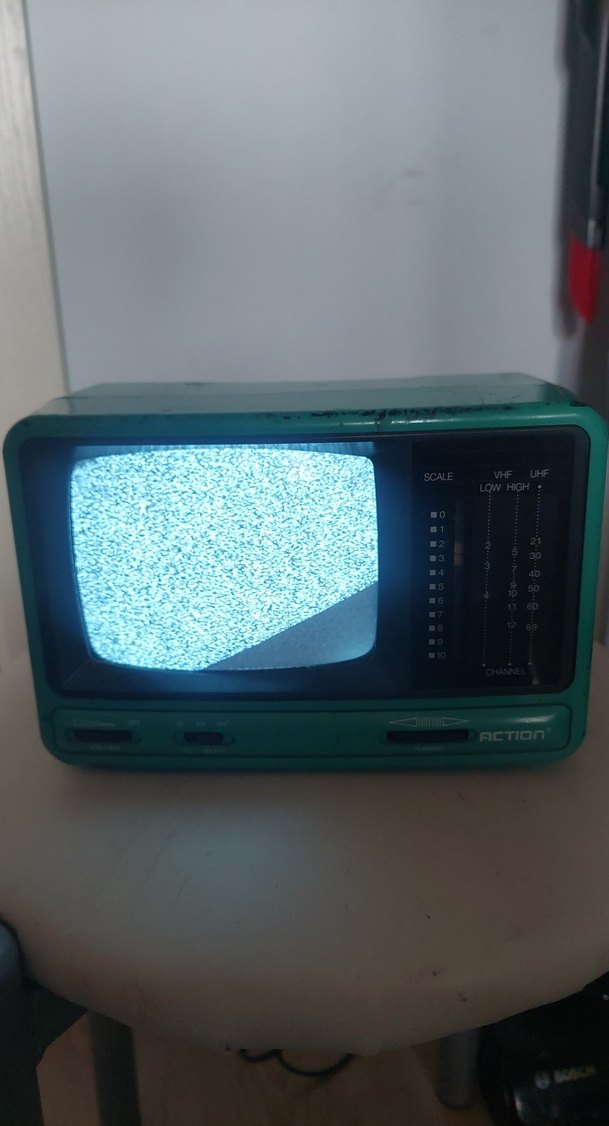 Yeşil Retro Monitör - Görsel 3