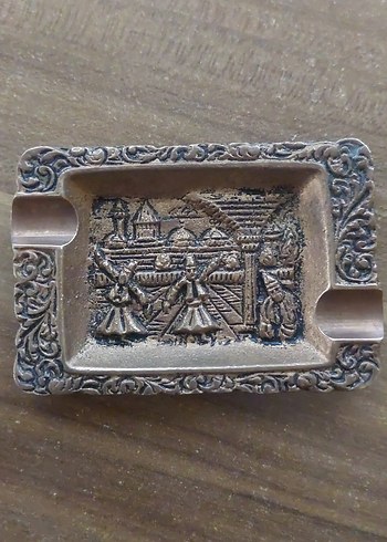 Vintage Desenli Altın Renk küllük - Görsel 2