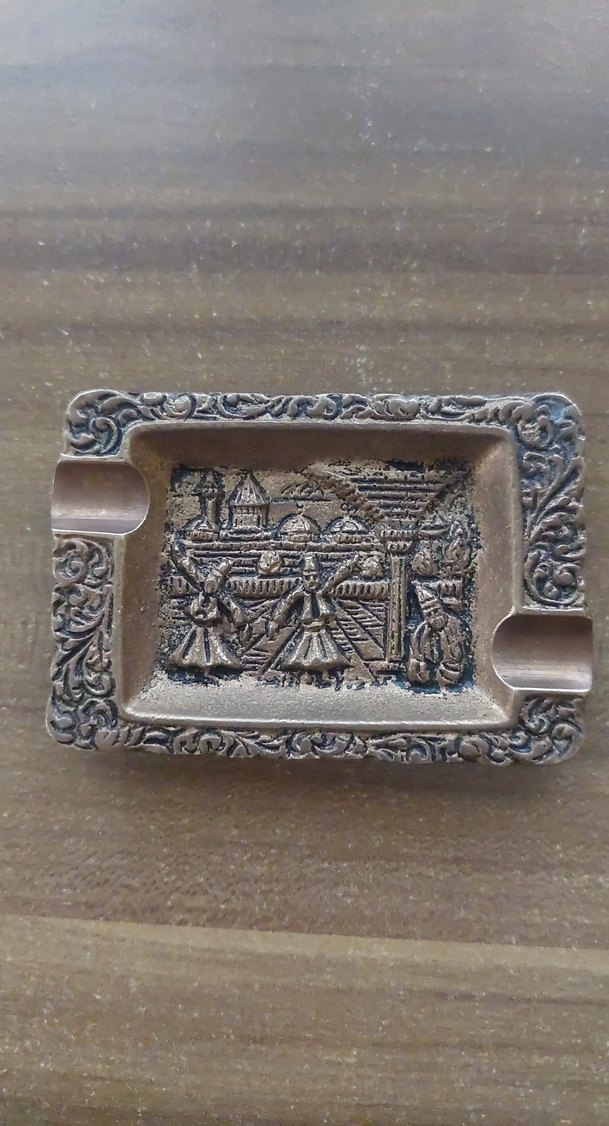 Vintage Desenli Altın Renk küllük - Görsel 3