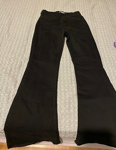27 Beden Vanessa yüksek bel likralı simsiyah İspanyol flare jeans pantolo
