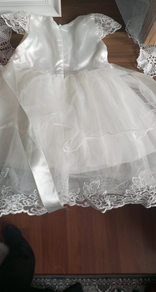 Kız Çocuk Beyaz Nakışlı Fırfırlı Elbise - Görsel 4